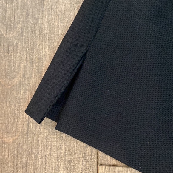 Black with tan detailing BCBG size 0 suit pants (matches listed suit jacket) - Picture 6 of 7